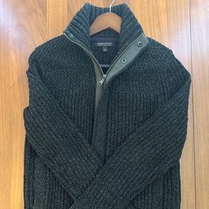 Banana Republic Men's Italian Yarn Zip Up Sweater Size:Small